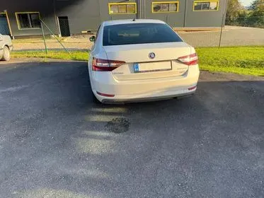 Škoda Superb 2,0 TDI 4x4 / 2016 / 211 000 km (6)