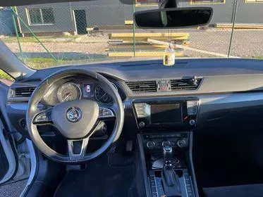 Škoda Superb 2,0 TDI 4x4 / 2016 / 211 000 km (11)