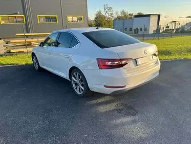 Škoda Superb 2,0 TDI 4x4 / 2016 / 211 000 km (7)