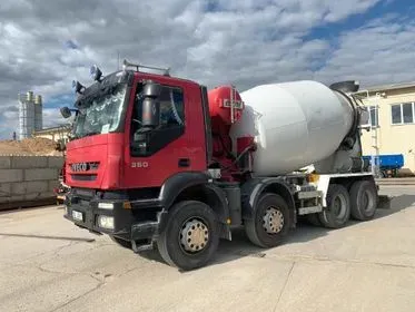 Iveco Trakker 340/ 2009/ Concrete mixer / Intermix IMI 9/ New Drum  (1)