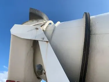 Iveco Trakker 340/ 2009/ Concrete mixer / Intermix IMI 9/ New Drum  (122)