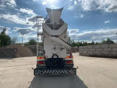 Iveco Trakker 340/ 2009/ Concrete mixer / Intermix IMI 9/ New Drum  (4)