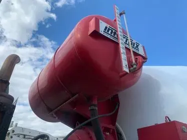 Iveco Trakker 340/ 2009/ Concrete mixer / Intermix IMI 9/ New Drum  (76)