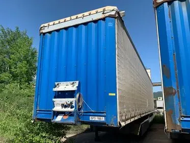Krone SD 2013/ curtain side semi trailer (1)