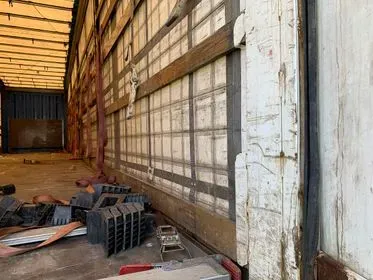 Krone SD 2013/ curtain side semi trailer (13)