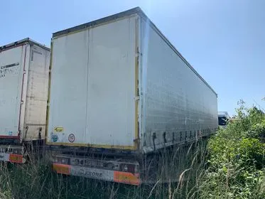 Krone SD 2013/ curtain side semi trailer (3)