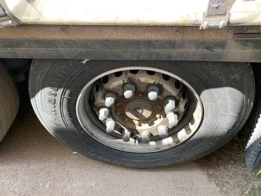 Krone SD 2013/ curtain side semi trailer (31)