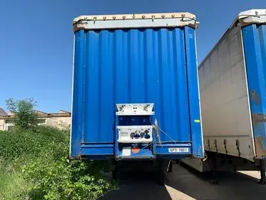 Krone SD 2013/ curtain side semi trailer (4)