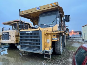 KOMATSU HD 325-7 / 2008/ 22 682 mth  (2)