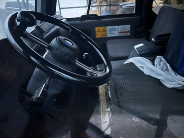 KOMATSU HD 325-7 / 2008/ 22 682 mth  (6)