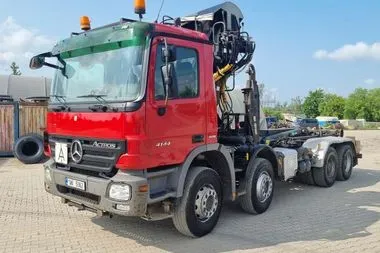 Mercedes Benz Actros  4144  8x4/ container carier/ crane/ 655089 km/ 2008 (1)