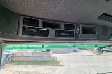 Mercedes Benz Actros  4144  8x4/ container carier/ crane/ 655089 km/ 2008 (22)