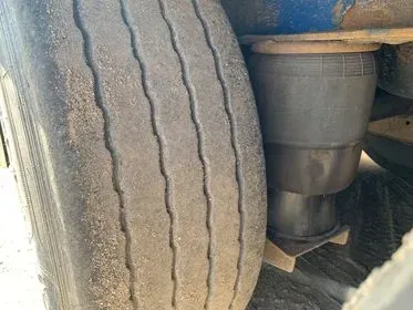 Krone SD 2012/ curtain side semi trailer  (23)