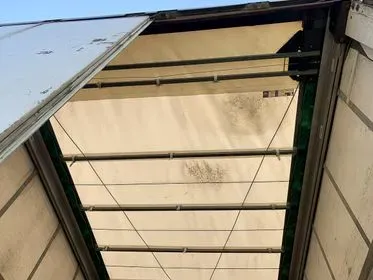 Krone SD 2012/ curtain side semi trailer  (25)