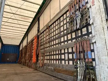 Krone SD 2012/ curtain side semi trailer  (33)