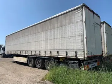 Krone SD 2012/ curtain side semi trailer  (6)