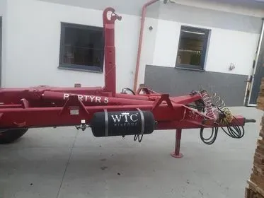 PORTÝR 5 TNK 5 / 2019 (5)