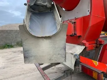 Iveco Trakker 380 8x4/  Concrete Mixer Stetter/ 2006/ 415565 km (44)