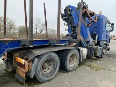 SCANIA R420 + přívěs na přepravu dřeva / 2008 / 720 000 km (5)