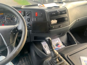 Mercedes Benz Atego 1329 L / LAMBERET + CARRIER/ 2012 (11)