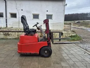 DESTA MV12B / 1985 (3)