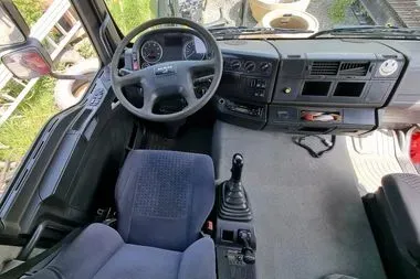 Man TGA  33.430 6x4 / 2006/ container carrier / crane (13)