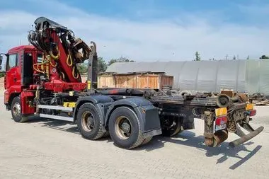 Man TGA  33.430 6x4 / 2006/ container carrier / crane (4)