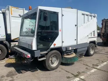 Dulevo 5011/ 2010/ sweeper /9582 MTH /  zametač se zásobníkem  (1)