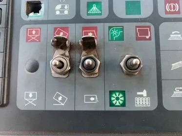 Dulevo 5011/ 2010/ sweeper /9582 MTH /  zametač se zásobníkem  (35)