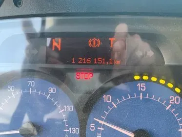 Renault Midlum 180.09/B P 4x2/2006/ 1216151 km/ Euro 3 (16)