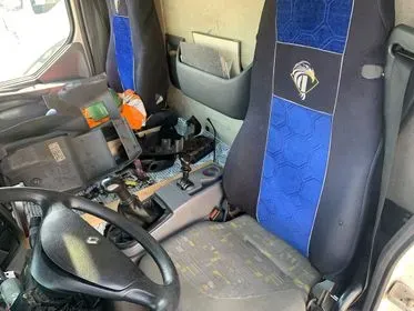 Renault Midlum 180.09/B P 4x2/2006/ 1216151 km/ Euro 3 (22)