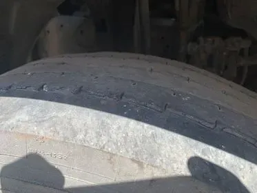 Renault Midlum 180.09/B P 4x2/2006/ 1216151 km/ Euro 3 (34)