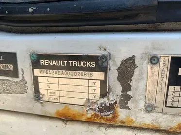 Renault Midlum 180.09/B P 4x2/2006/ 1216151 km/ Euro 3 (71)