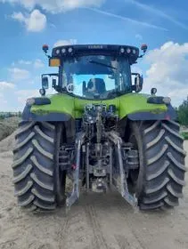 CLAAS AXION 830 / 2020 / 3 518 m/h (2)