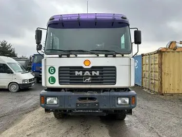 MAN 41.414 VFK/ 2000/ 8x4/ 619 482 km  (2)