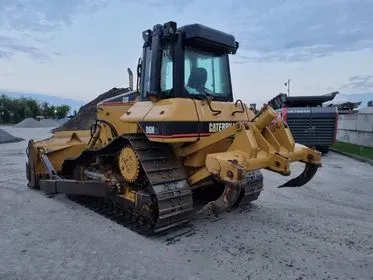  CAT D6N XL/ 2004/ 21500mth (3)