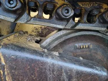  CAT D6N XL/ 2004/ 21500mth (10)