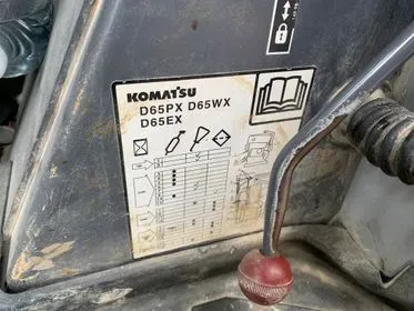 Komatsu  D65 EX/ 2006/ 10 869 Mth  (123)