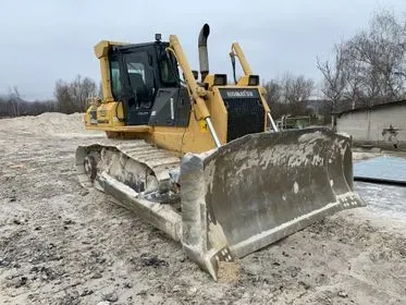 Komatsu  D65 EX/ 2006/ 10 869 Mth  (3)