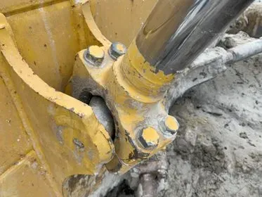 Komatsu  D65 EX/ 2006/ 10 869 Mth  (41)