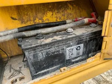 Komatsu  D65 EX/ 2006/ 10 869 Mth  (64)