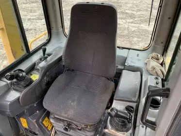 Komatsu  D65 EX/ 2006/ 10 869 Mth  (89)