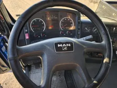 MAN TGA 26.480 / 2004 / 320 800km (20)