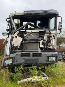 IVECO MP 340 E 35 / 2000 / 484 412 km (3)