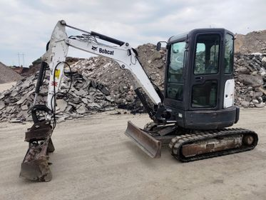 BOBCAT E 26 EM (1)