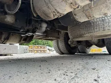 VOLVO FM7 64 R / 1999 / 311 600 km (11)