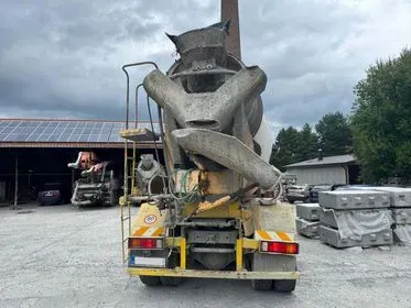 VOLVO FM7 64 R / 1999 / 311 600 km (5)