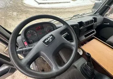 MAN TGL 12.180 / 2006 / 465 100 km (23)