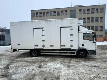 MAN TGL 12.180 / 2006 / 465 100 km (4)