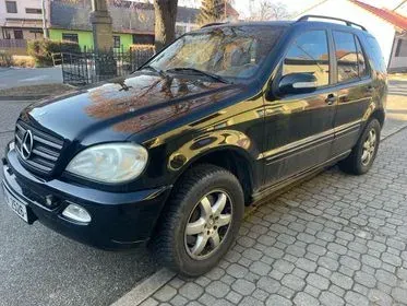 Mercedes-Benz ML 270 CDI / 2003 / 180 000 km (1)